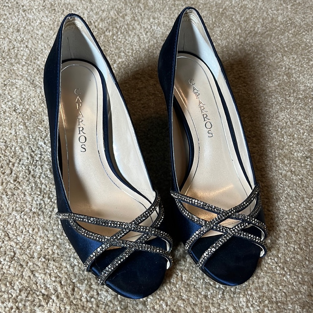 Caparros blue heels size 7.5B